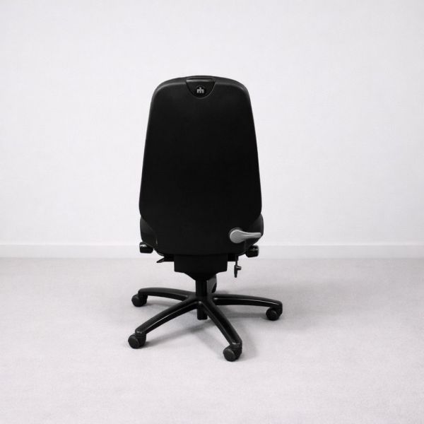 Martela RH Logic 400 työtuoli  - musta